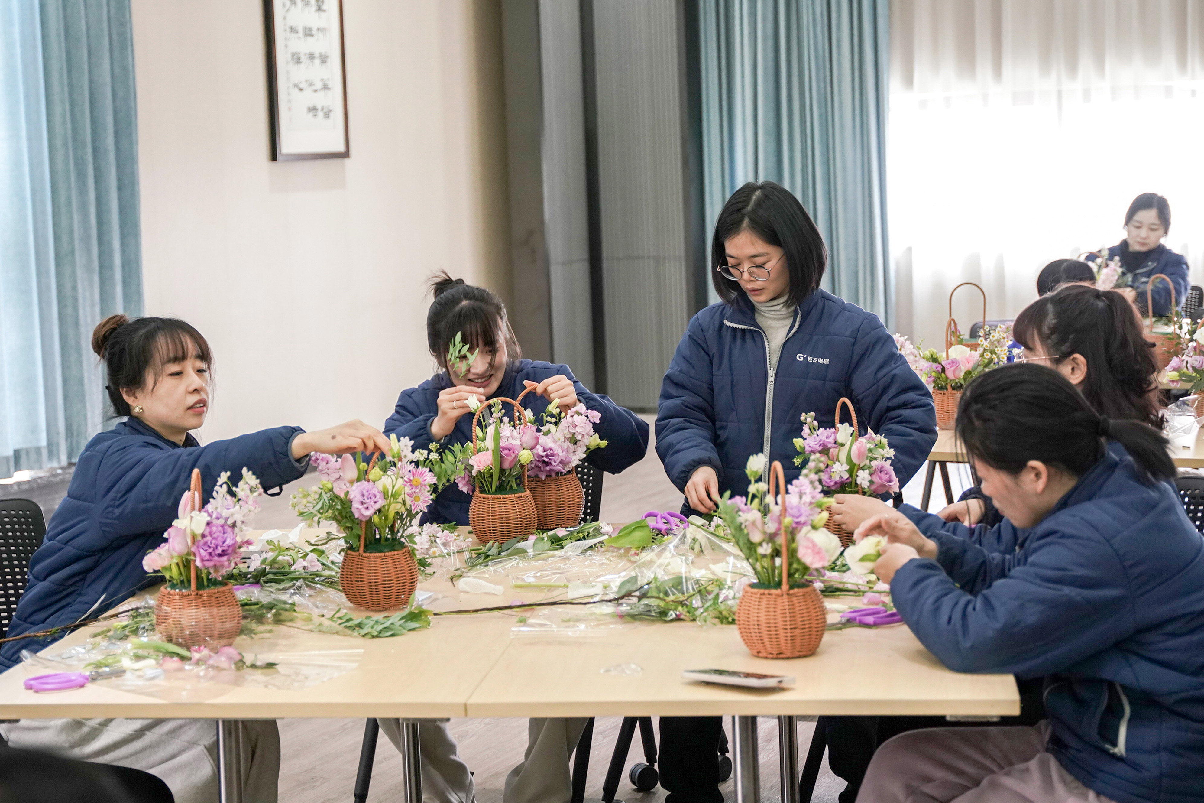 巾幗呈英姿 三春綻繁花——巨人集團婦女節(jié)活動